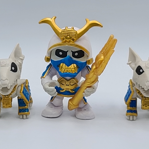 Treasure x King 6 Figures - includes Fire Eyes HTF Very Rare w/ Sword and Sheild - Picture 13 of 16